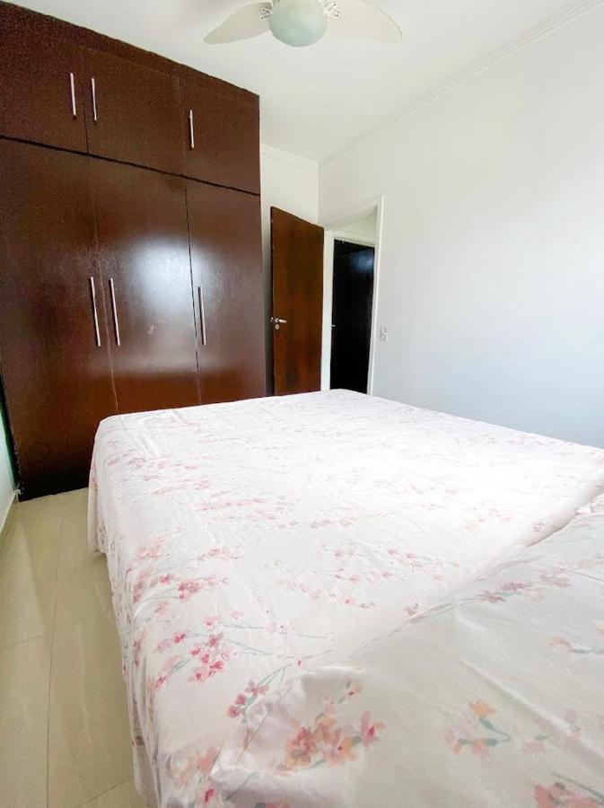Excelente Apartamento Bem Localizado A 450 Metros Da Praia Гуаружа Екстериор снимка
