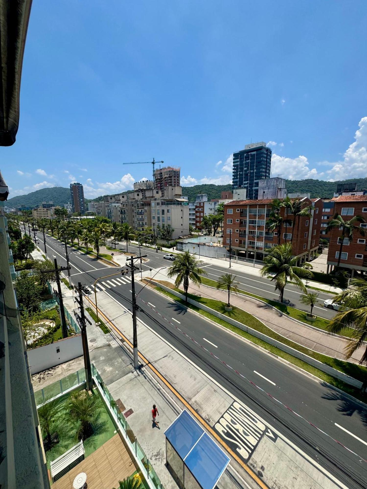 Excelente Apartamento Bem Localizado A 450 Metros Da Praia Гуаружа Екстериор снимка